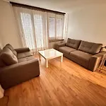 High-Floor Apartment, Free Parking