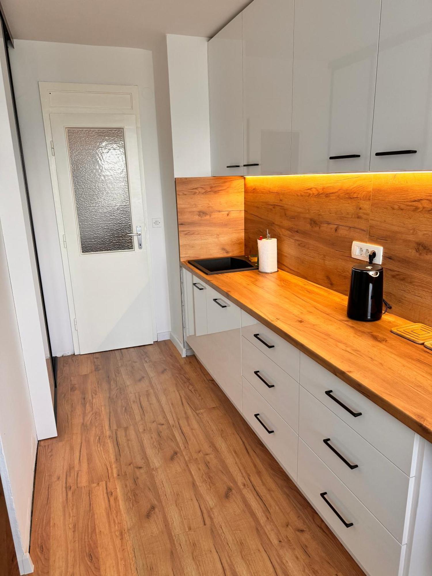 Apartment High-floor Apartment, Free Parking *