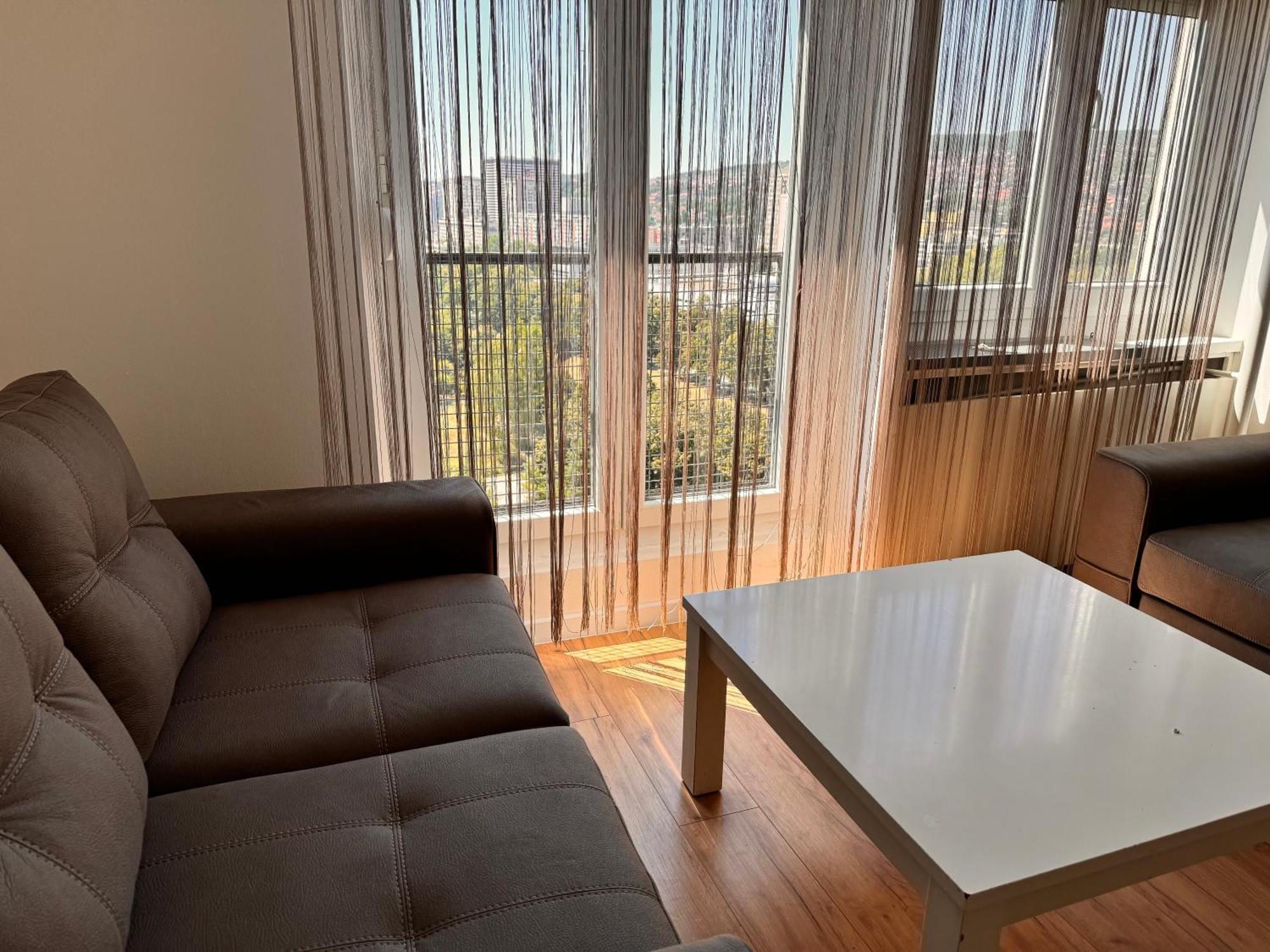 High-floor Apartment, Free Parking